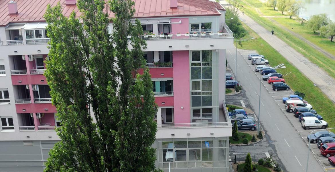 Tamis Kapija Apartment Панчево Экстерьер фото